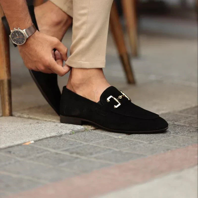 Czarne Loafersy Męskie ze Sznurowadłami – Elegancki Komfort i Styl