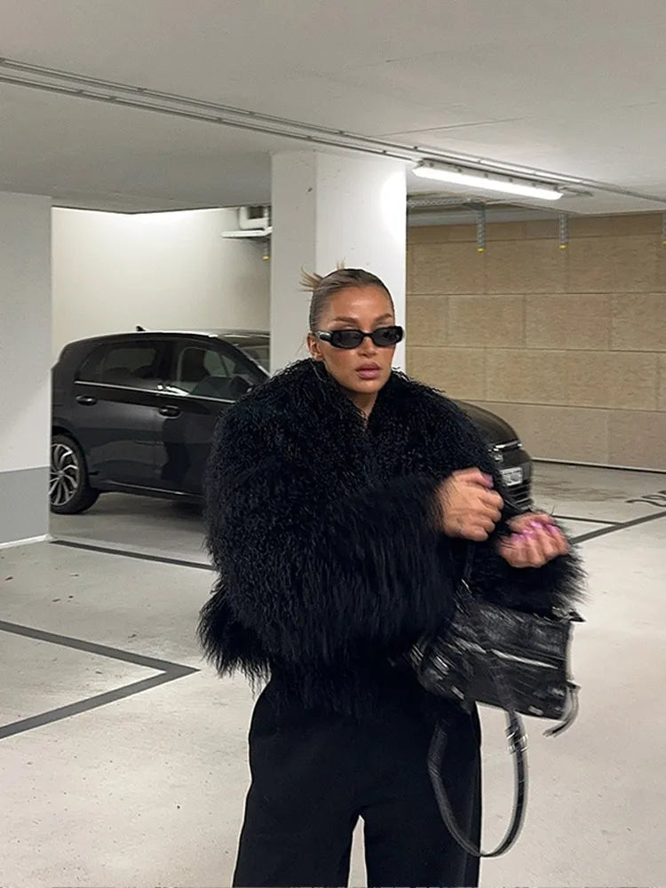 Puszyste futro typu lama dla kobiet – Elegancki i ciepły płaszcz na zimę