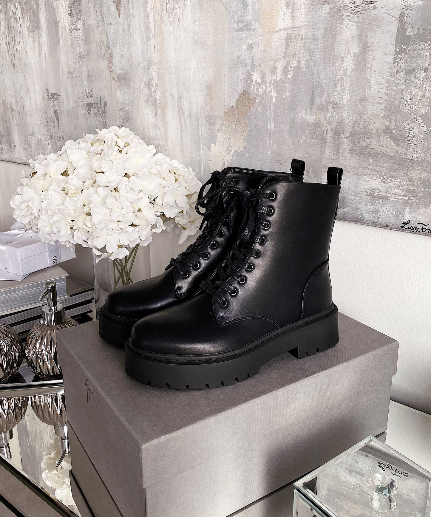Stylowe Sneakersy Damskie – Komfort i Elegancja na Co Dzień