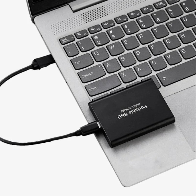UltraDrive – Zewnętrzny, szybki dysk SSD zapewniający niezawodne przechowywanie danych i płynną pracę 7
