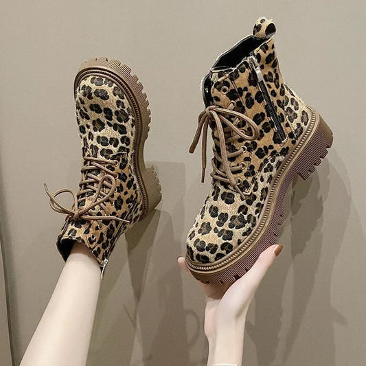 Buty z wzorem lamparta dla kobiet – Stylowe i komfortowe