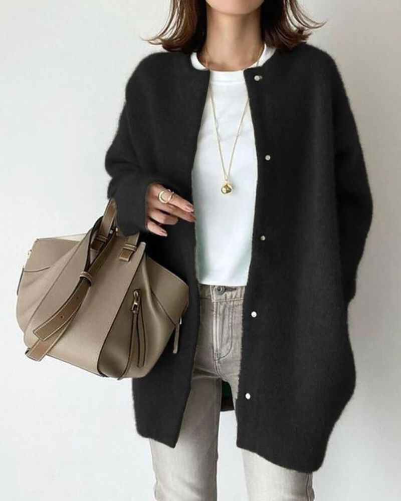 Elegancka Strickjacke dla Kobiet – Komfort i Styl na Każdą Okazję