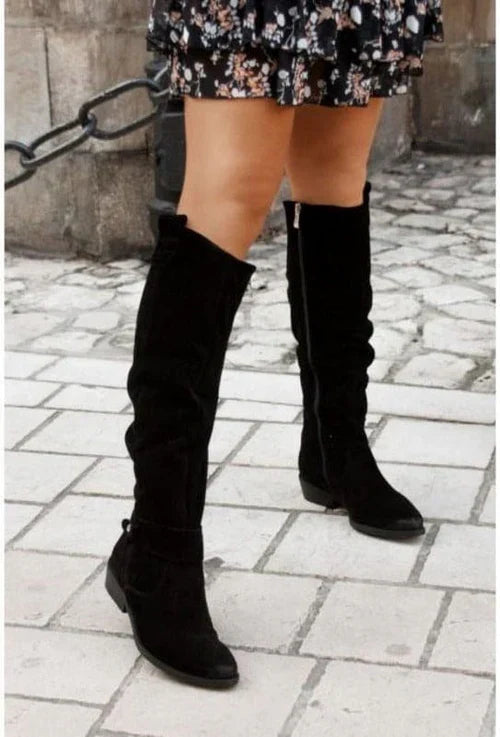 Eleganckie Buty Damskie – Komfort i Styl na Co Dzień