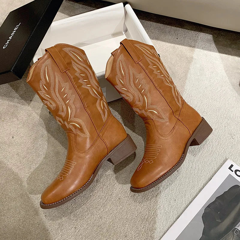 Eleganckie Buty Kowbojskie Damskie – Wygodne i Stylowe na Każdą Okazję