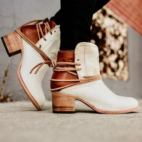 Eleganckie Koronkowe Buty Damskie – Klasyczny Styl i Wygoda