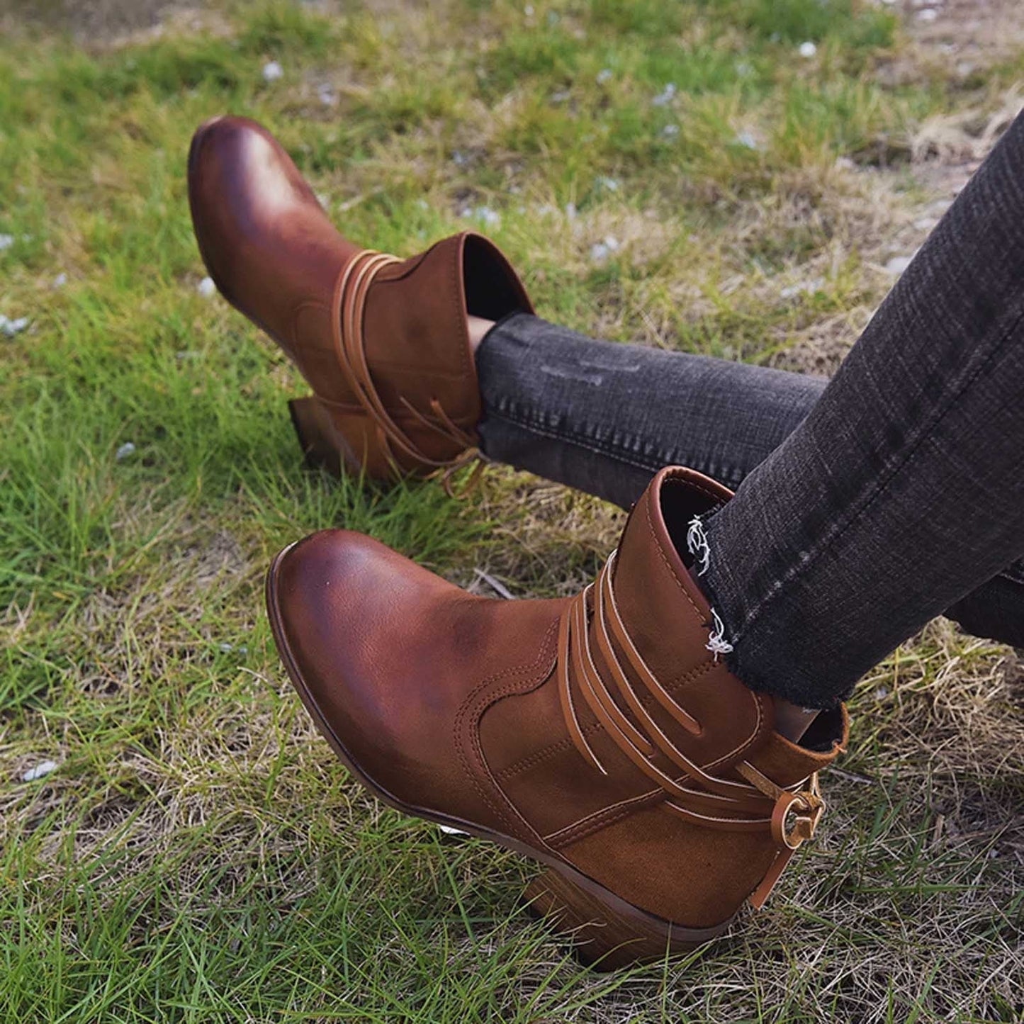Eleganckie Koronkowe Buty Damskie – Klasyczny Styl i Wygoda