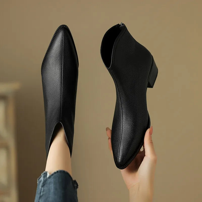 Eleganckie Spiczaste Buty Damskie – Komfortowe i Stylowe na Każdą Okazję