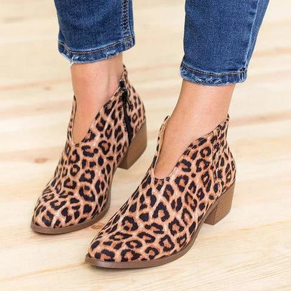 Eleganckie damskie botki z wycięciem w kształcie litery V | Nowoczesne buty na co dzień 3