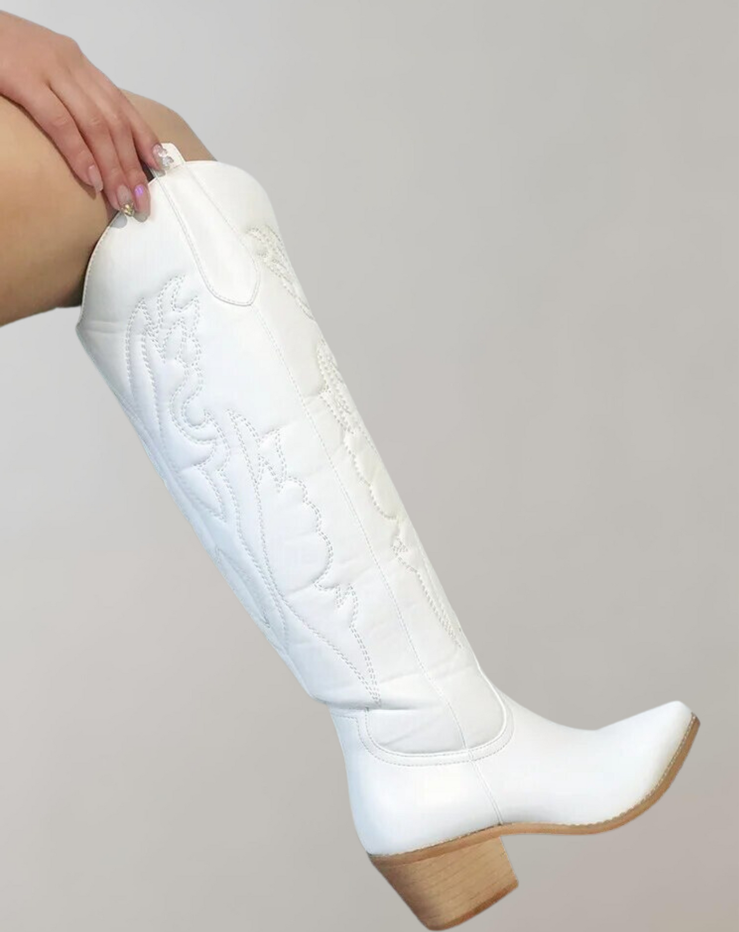 Haftowane buty z zachodnią kolanem dla kobiet – Elegancka i wygodna stylizacja