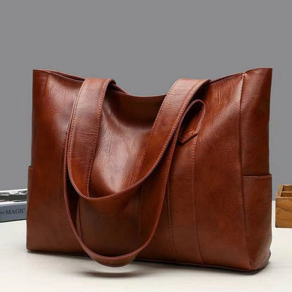 Klasyczna Skórzana Torebka Damska na Ramię – Elegancka i Pojemna
