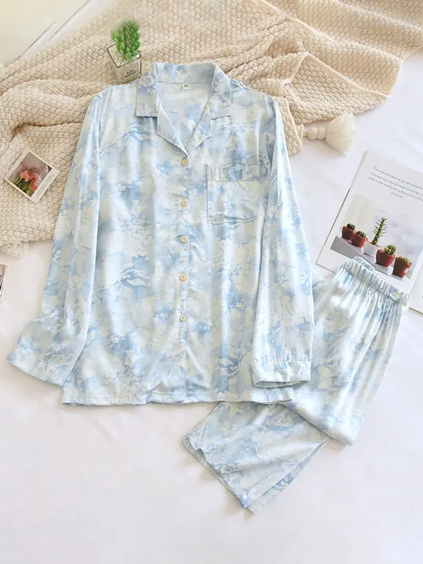 Kwiatowy Zestaw Piżam Damskich z Klasycznym Kołnierzykiem – Komfort i Elegancja-Nova Nowak