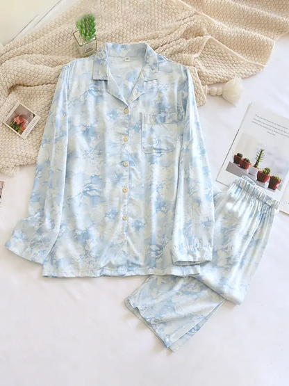 Kwiatowy Zestaw Piżam Damskich z Klasycznym Kołnierzykiem – Komfort i Elegancja-Nova Nowak