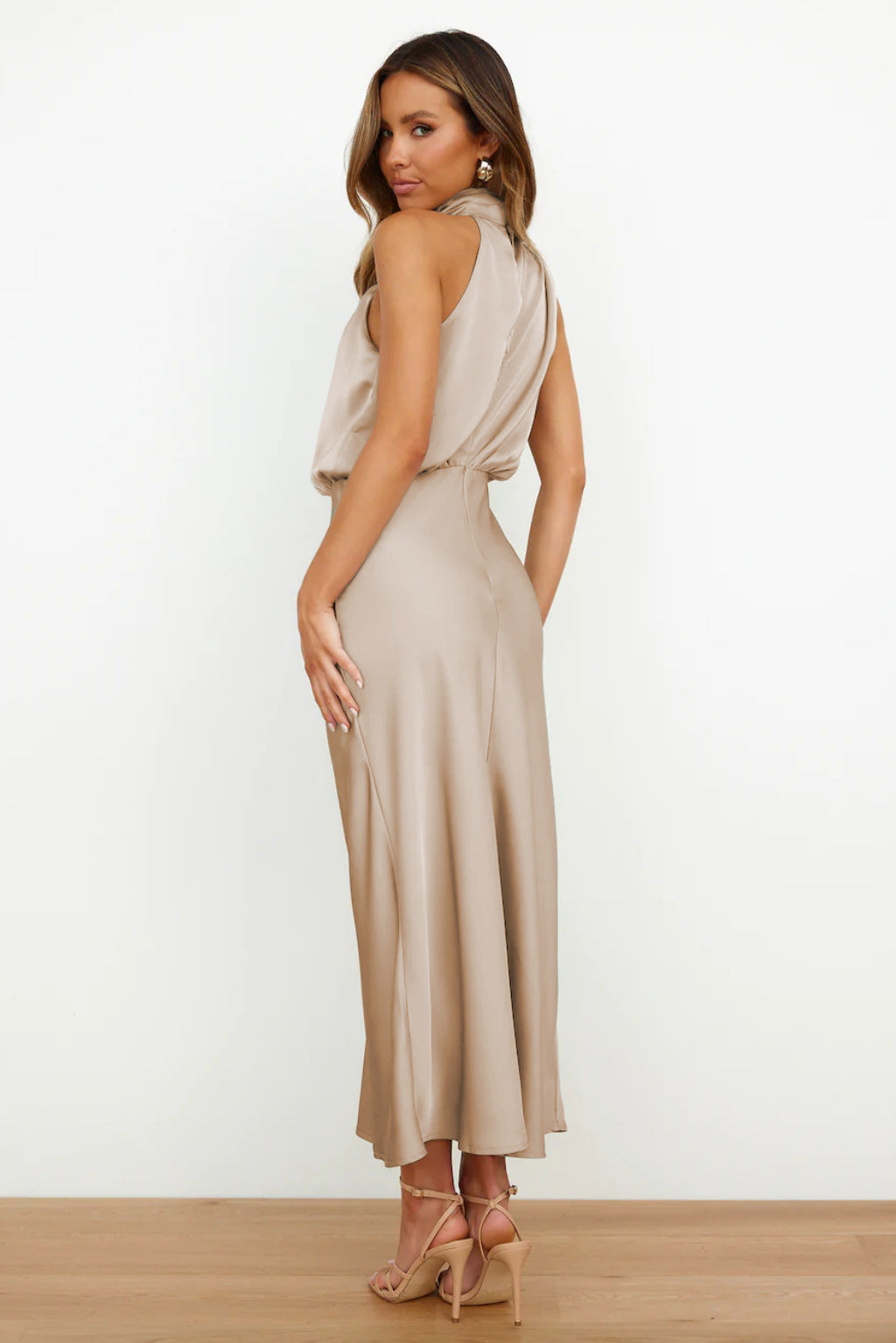 Lena - Elegancka Wieczorowa Sukienka Satynowa
