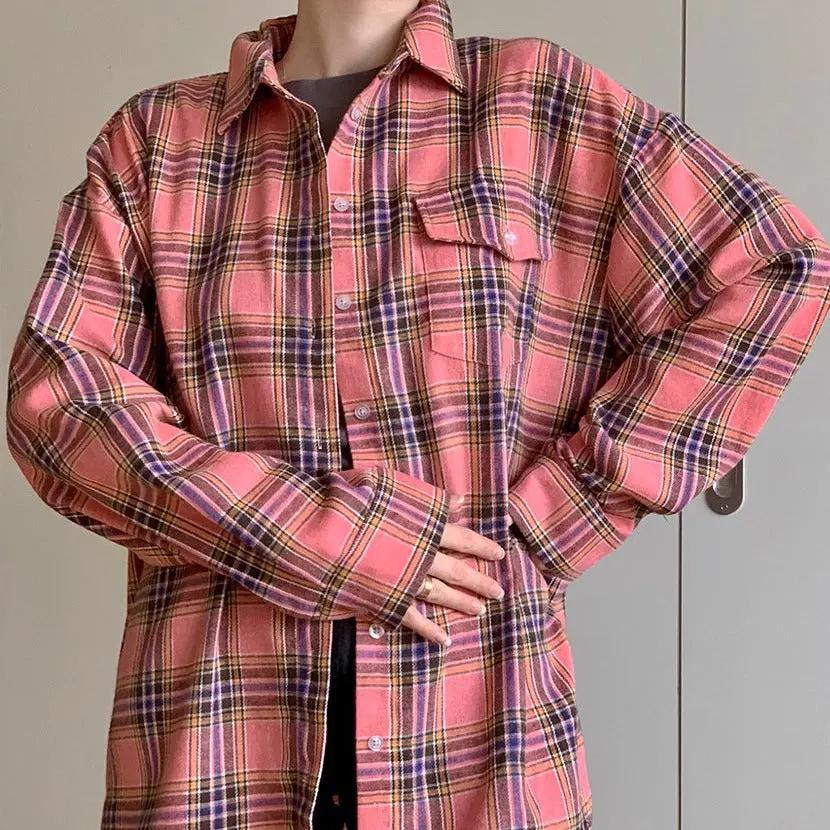 Luźna Koszula Damska w Różową Kratę – Stylowa i Wygodna na Co dzień