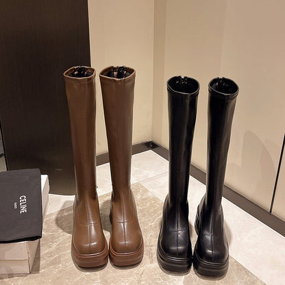 Stylowe Botki Damskie na Platformie – Komfort i Elegancja