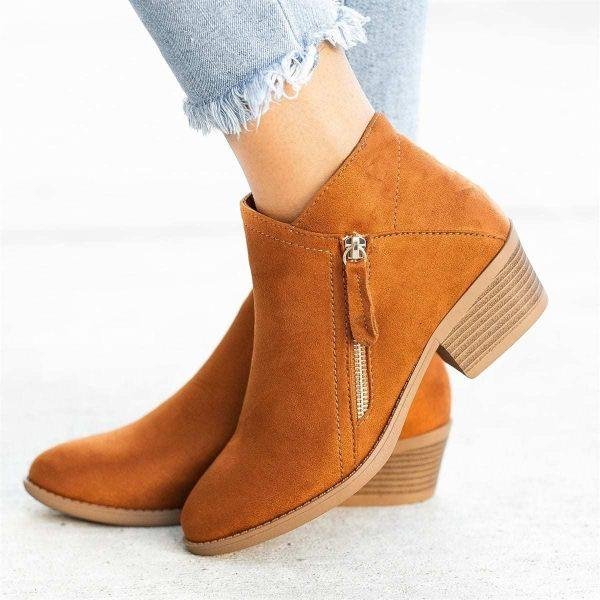 Stylowe Buty Adelia dla Kobiet – Komfort i Elegancja