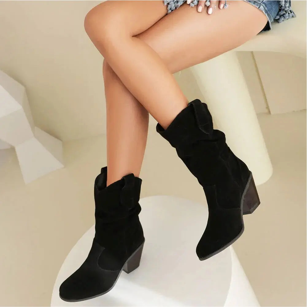 Stylowe Buty Kowbojskie Damskie – Elegancki Retro Urok dla Każdej Stylizacji