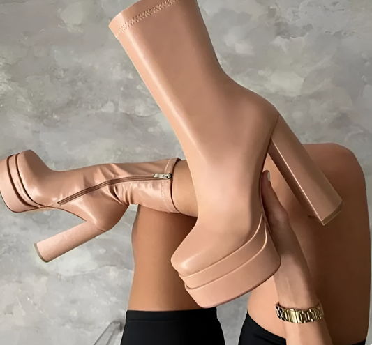 Stylowe Buty Zimowe Damskie – Komfort i Elegancja na Zimowe Spacerowanie