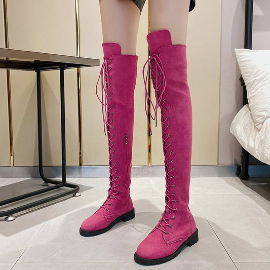 Stylowe Overknee Boots dla Kobiet – Elegancka i Wygodna Stylizacja