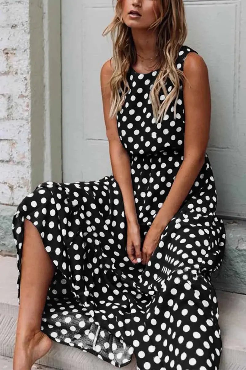 Sukienka Maxi w Kropki dla Kobiet – Letnia i Elegancka-Nova Nowak