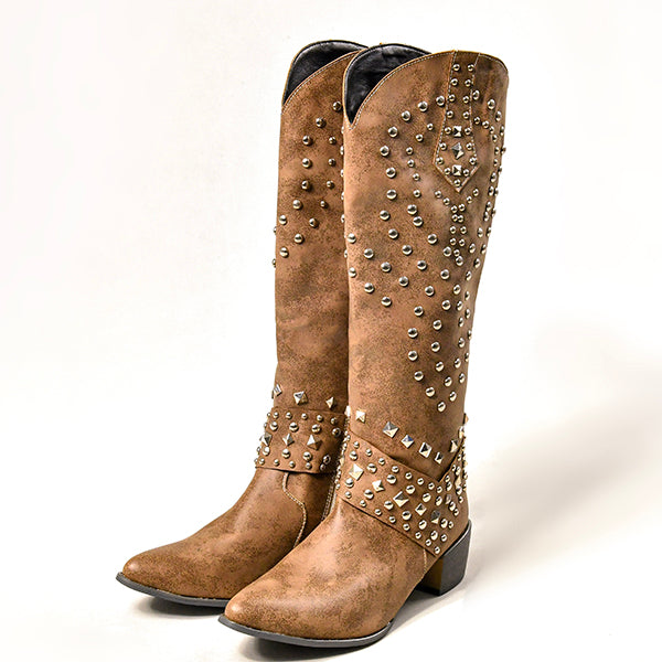 Wysokie buty z metalowymi nitami dla kobiet – Stylowe i wygodne