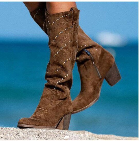 Zamszowe Buty dla Kobiet – Stylowe i Wygodne